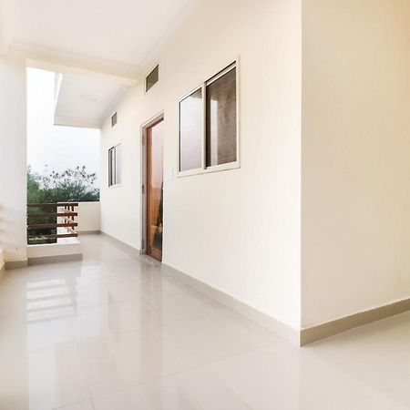 Oyo 40073 Yash Homestay Samarda Kaliāsot Dış mekan fotoğraf