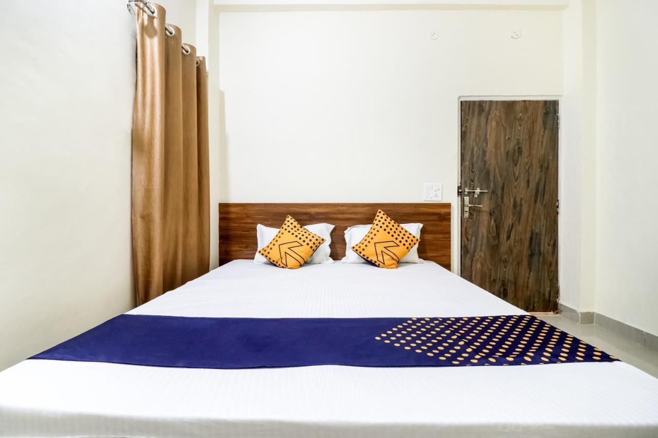 Oyo 40073 Yash Homestay Samarda Kaliāsot Dış mekan fotoğraf