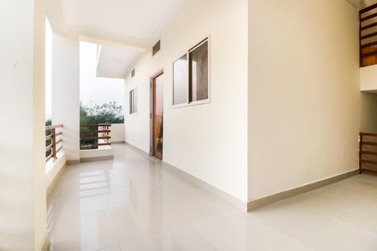 Oyo 40073 Yash Homestay Samarda Kaliāsot Dış mekan fotoğraf