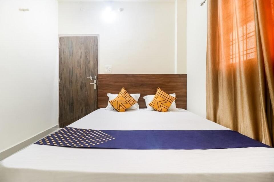 Oyo 40073 Yash Homestay Samarda Kaliāsot Dış mekan fotoğraf