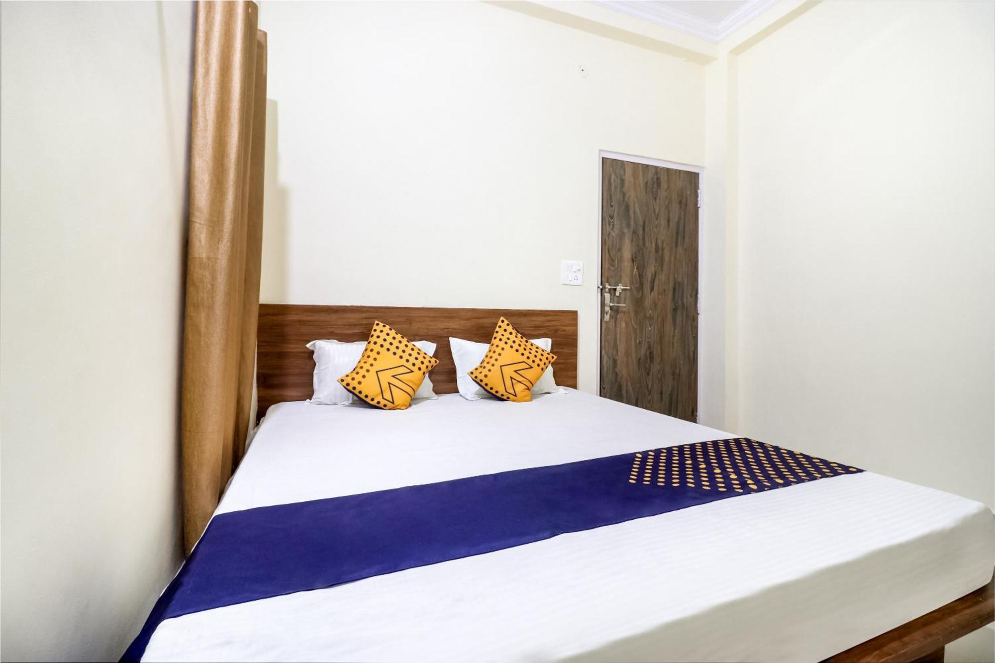 Oyo 40073 Yash Homestay Samarda Kaliāsot Dış mekan fotoğraf